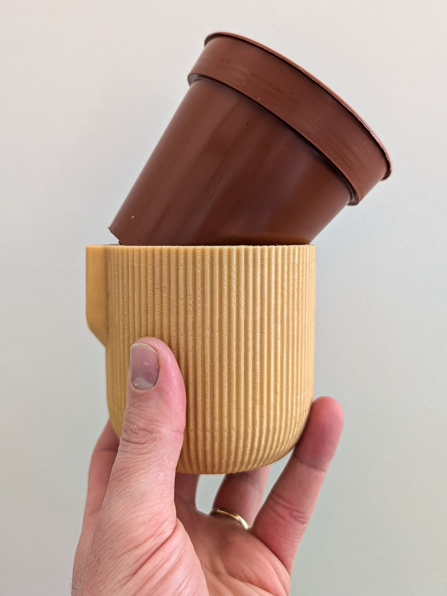 Wall Mounted Houseplant Pot, 100mm x 110mm, Caramel