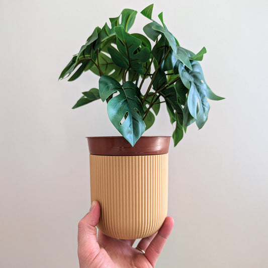 Macrame Hanging Houseplant Pot, 130mm x 140mm, Caramel